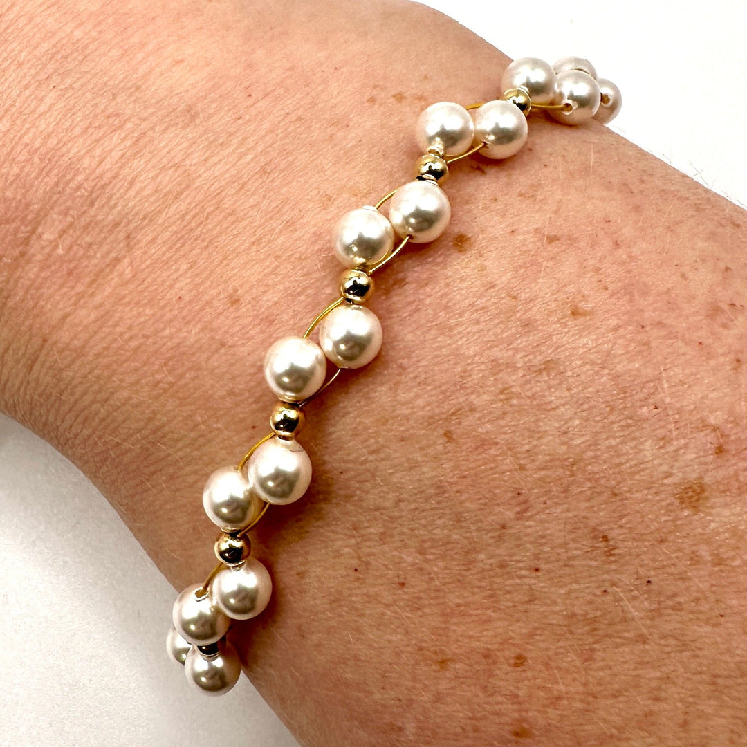 Bracelet Swoon - Golden Pearl Bracelet The forEVER Jewelry