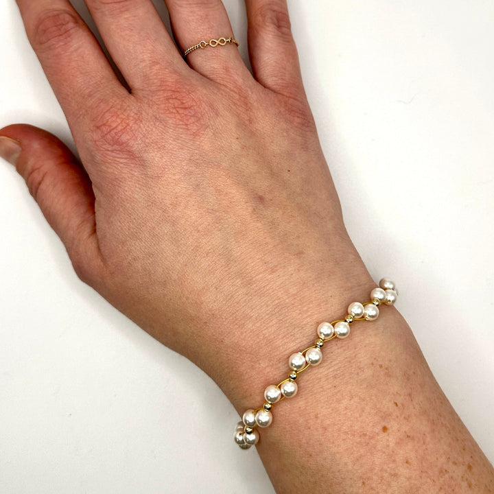 Bracelet Swoon - Golden Pearl Bracelet The forEVER Jewelry