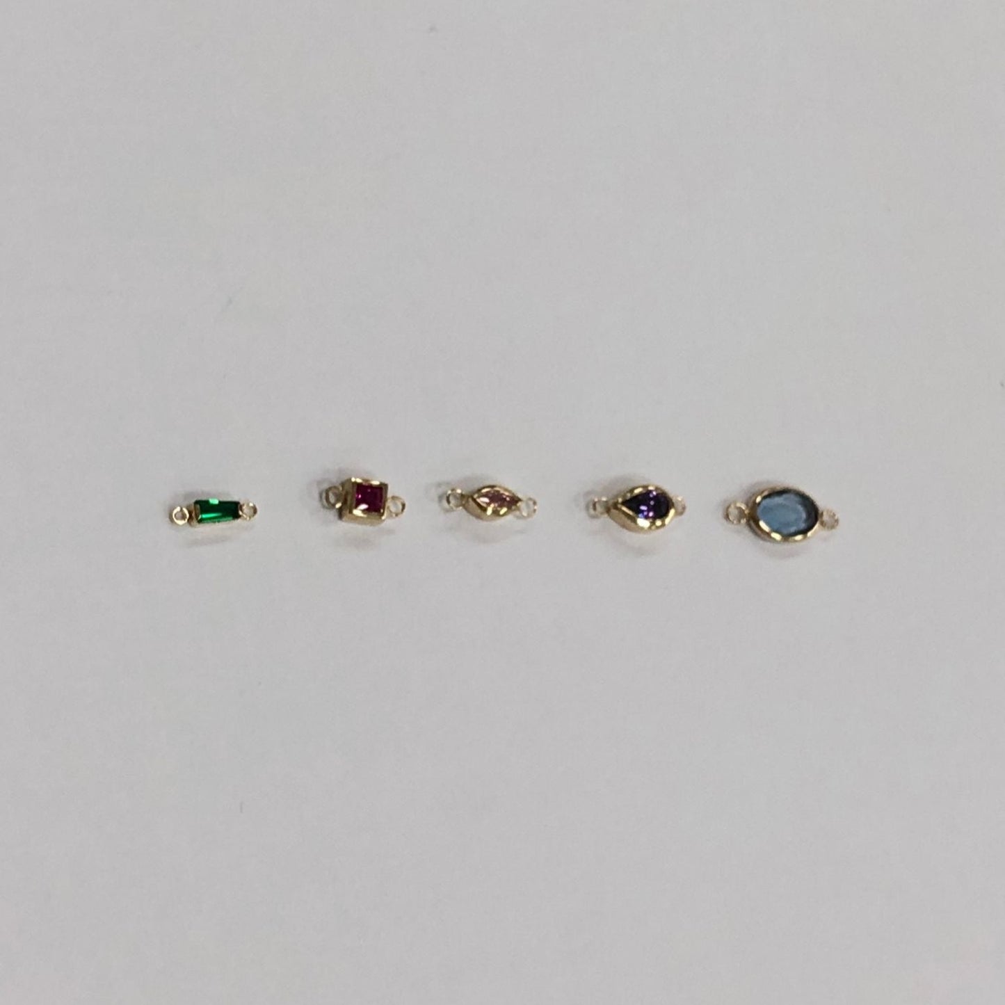 14k Gold Pear Cut Gemstone Connector