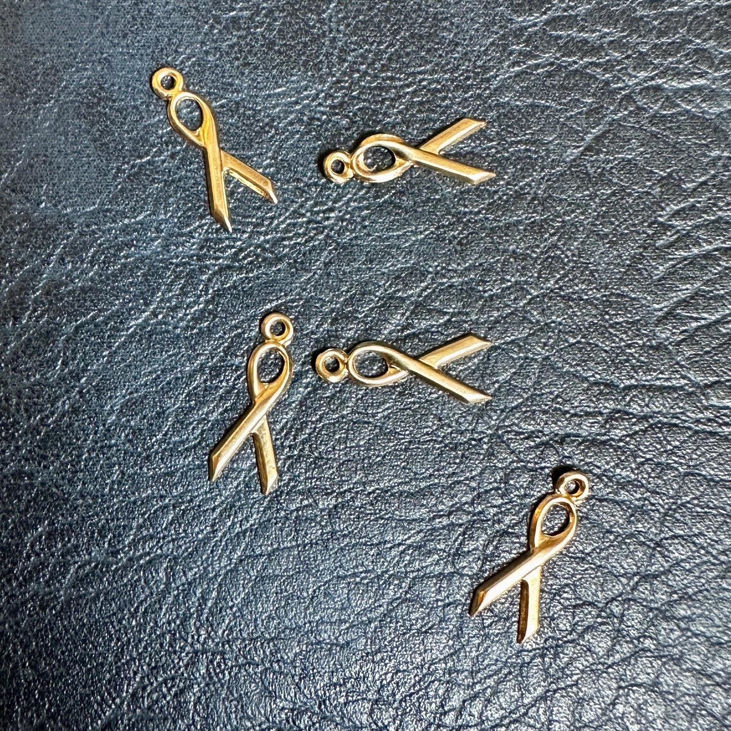 14k Yellow Gold Ribbons